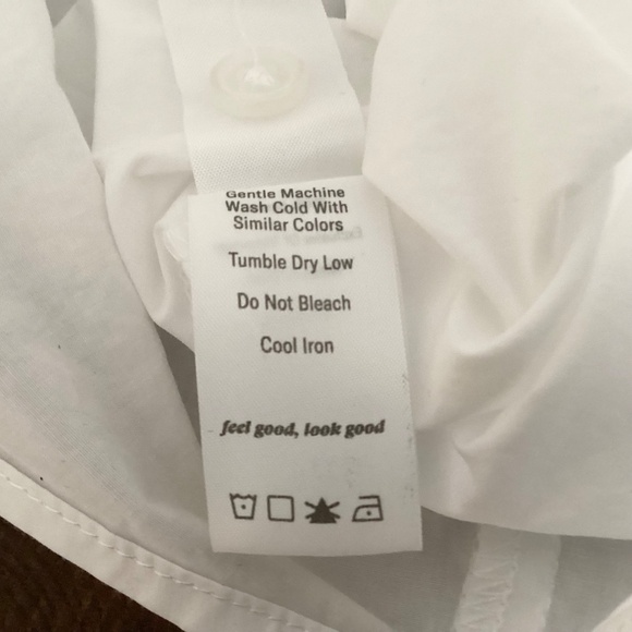 Richer Poorer White Button Down Shirt XS Cotton Classic Minimalist - Picture 11 of 11